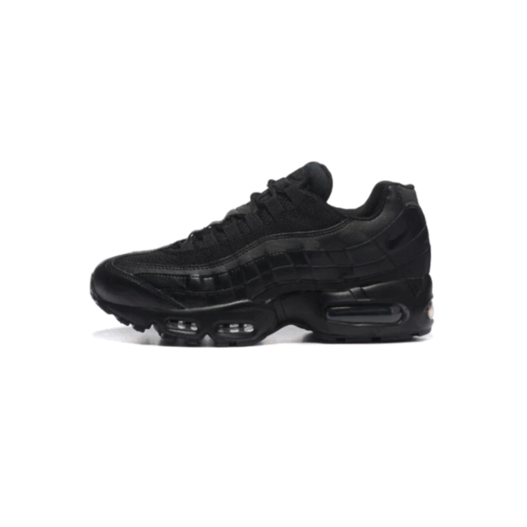 AIR MAX 95 “TRIPLE BLACK”