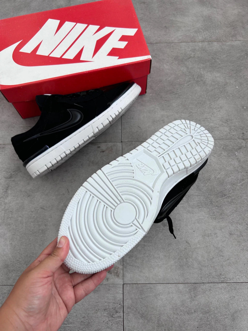 DUNK TWIST “BLACK WHITE”