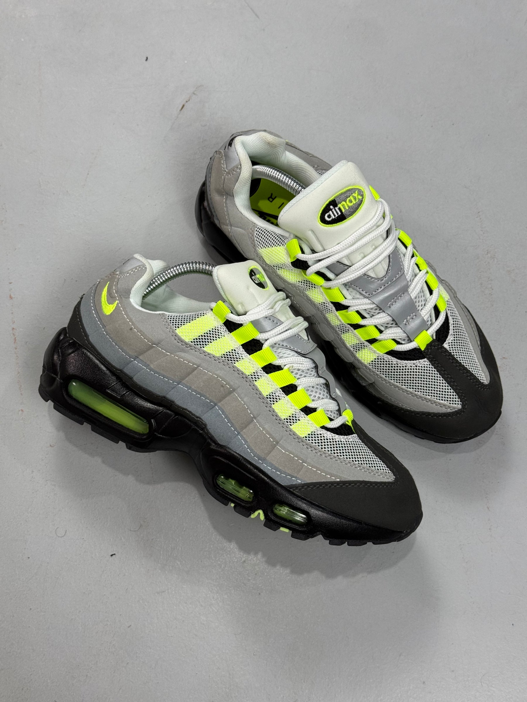 AIR MAX 95 “NEON”