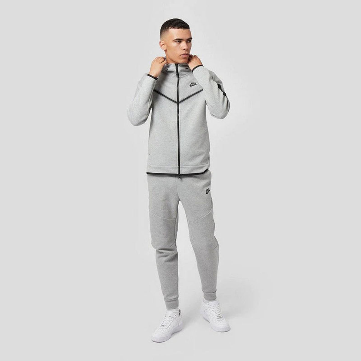 CONJUNTO NK TECH FLEECE - CINZA