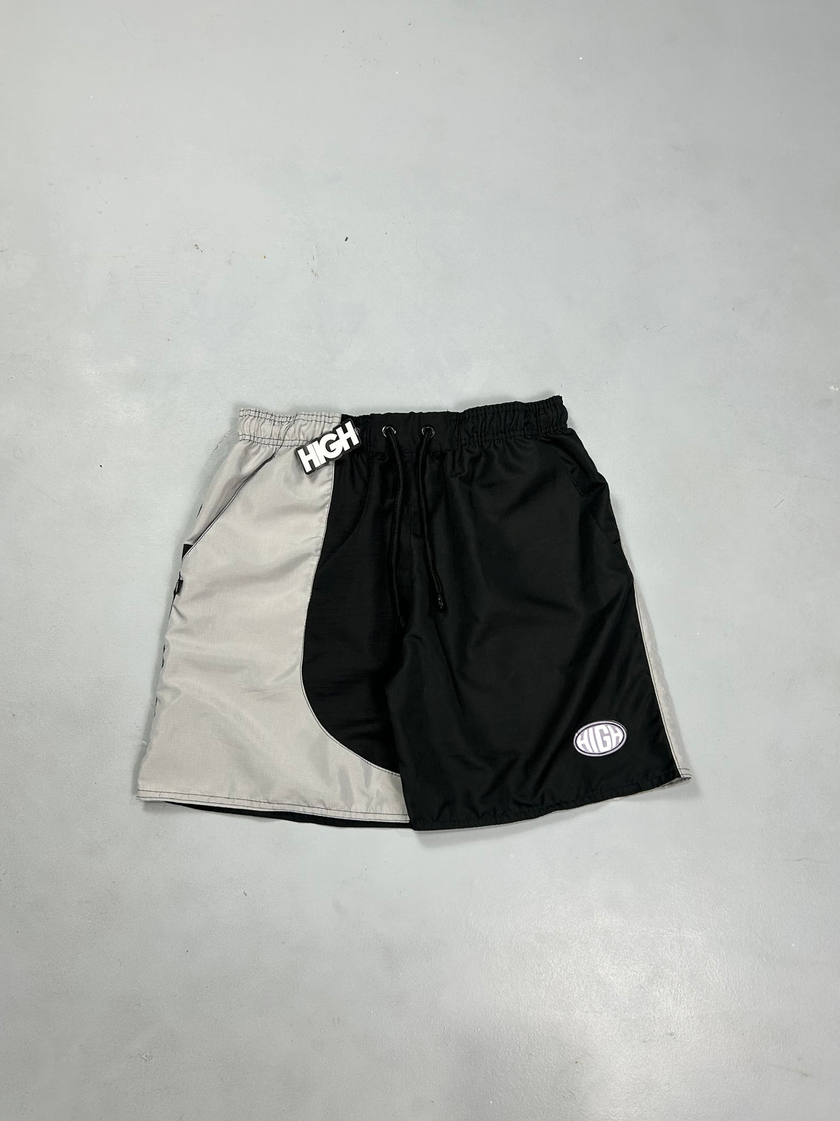 BERMUDA HG SLIDER BLACK