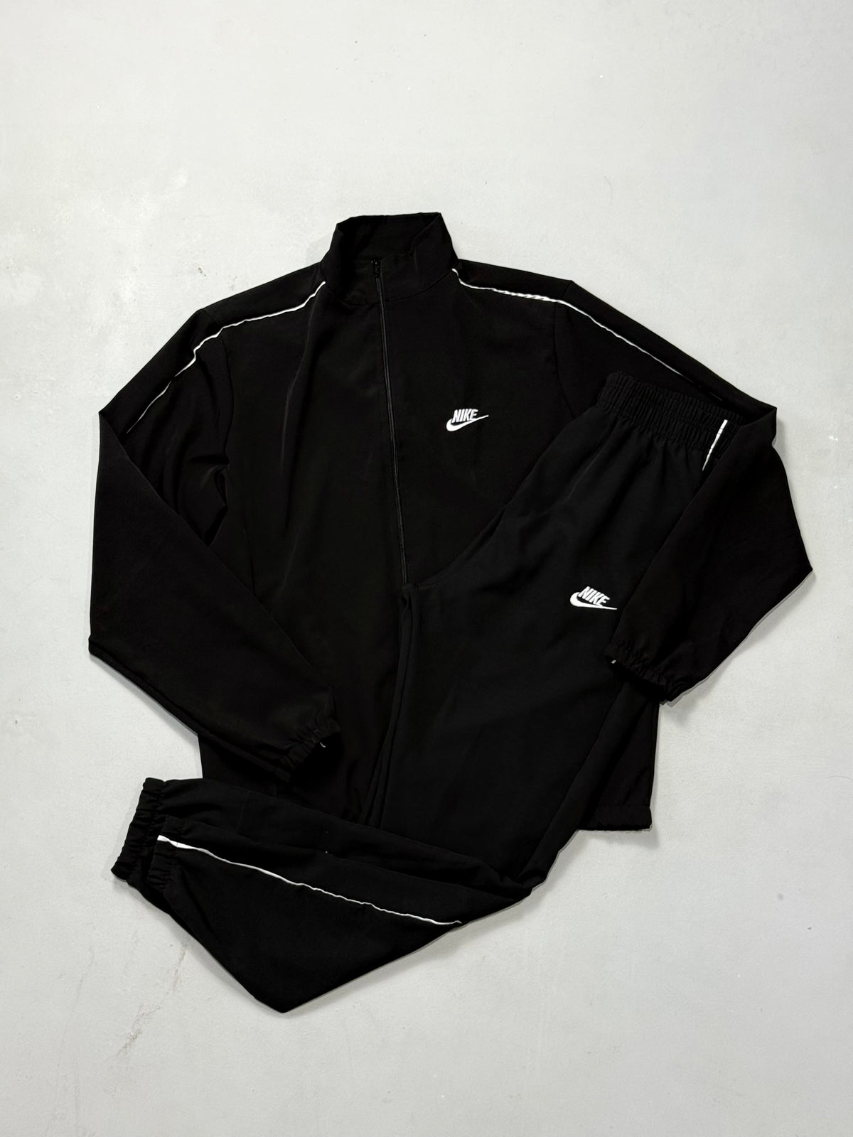 CONJ. NK TRACKSUIT