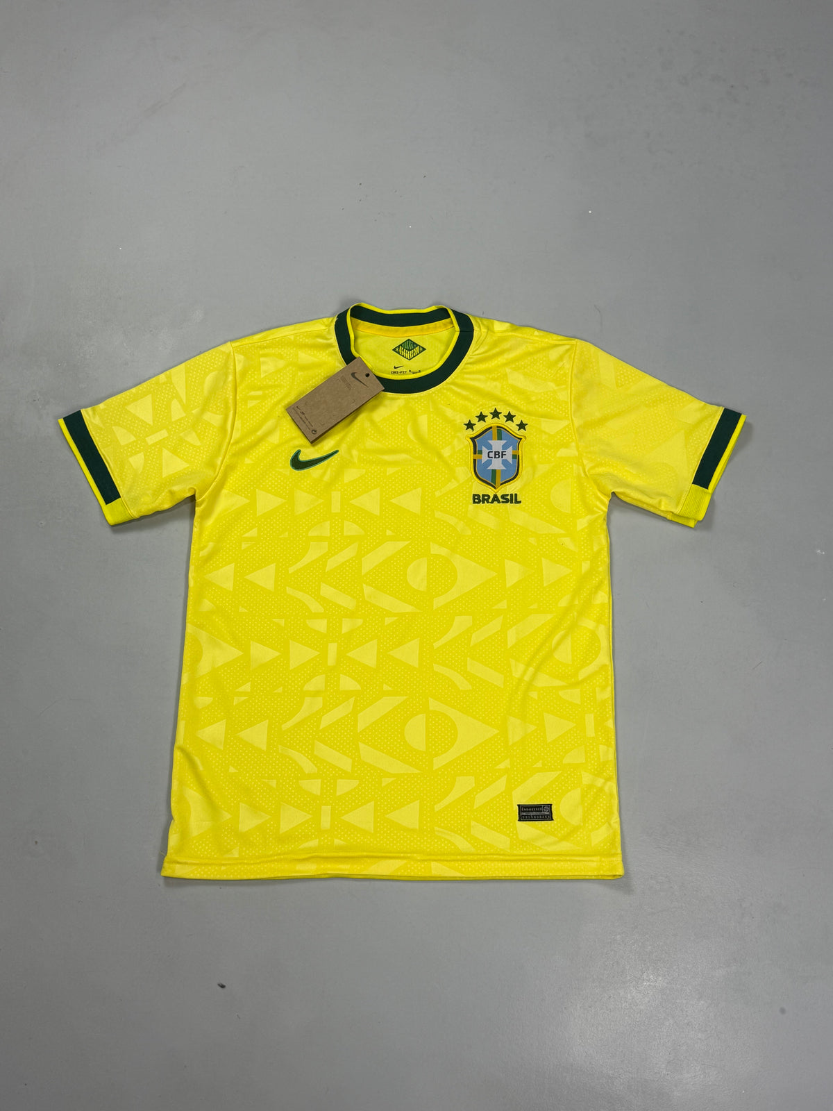 CAMISETA SELEÇÃO BRASILEIRA AMARELA 2026 - NACIONAL PREMIUM