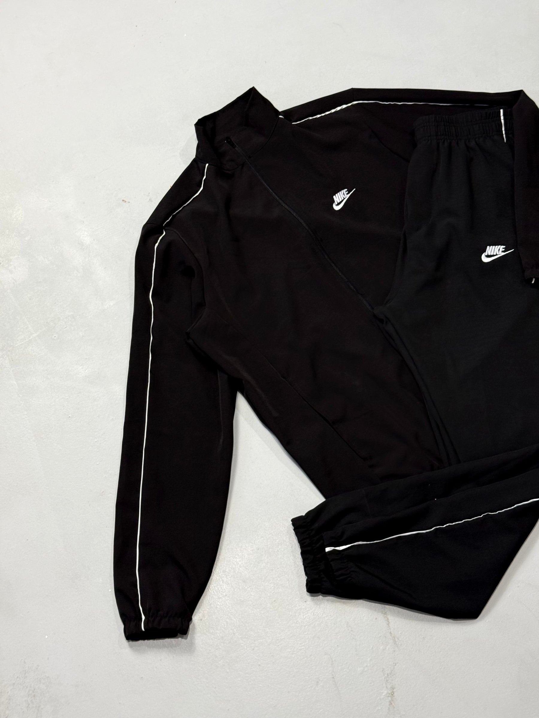 CONJ. NK TRACKSUIT