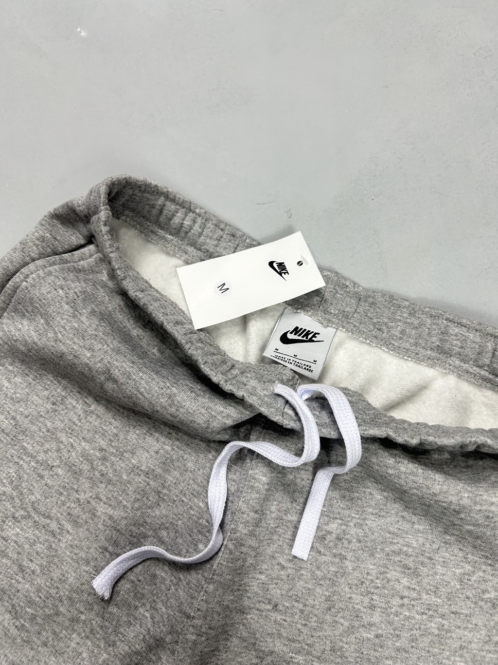 BERMUDA MOLETOM BIG SWOOSH TM