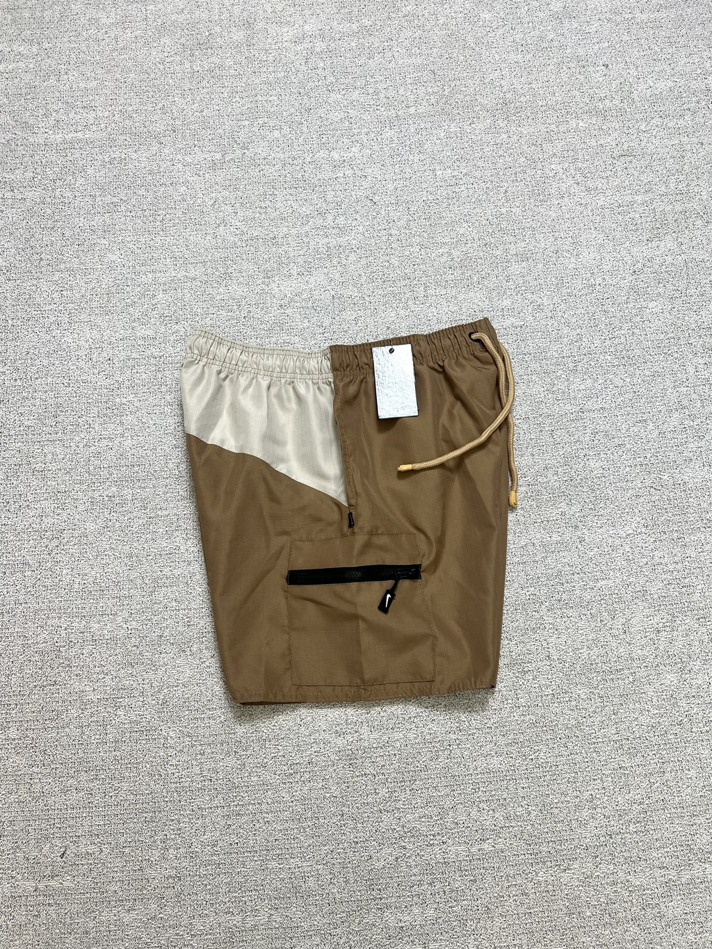BERMUDA NK CARGO BEGE OFF