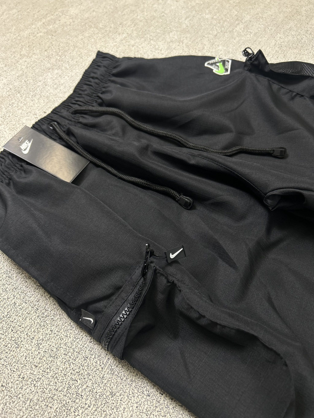 BERMUDA NK x PALACE CARGO