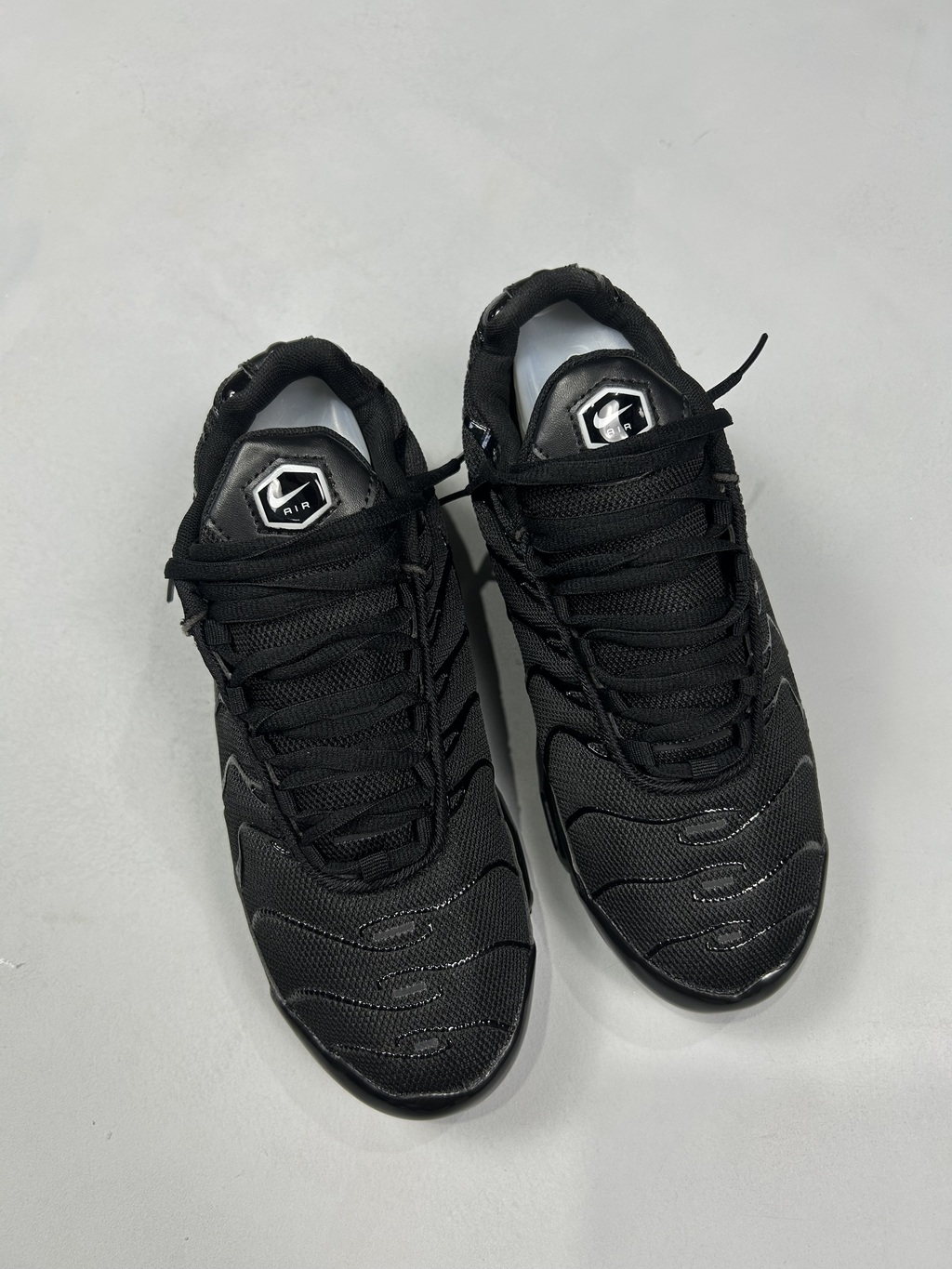 AIR MAX PLUS TN “TRIPLE BLACK”