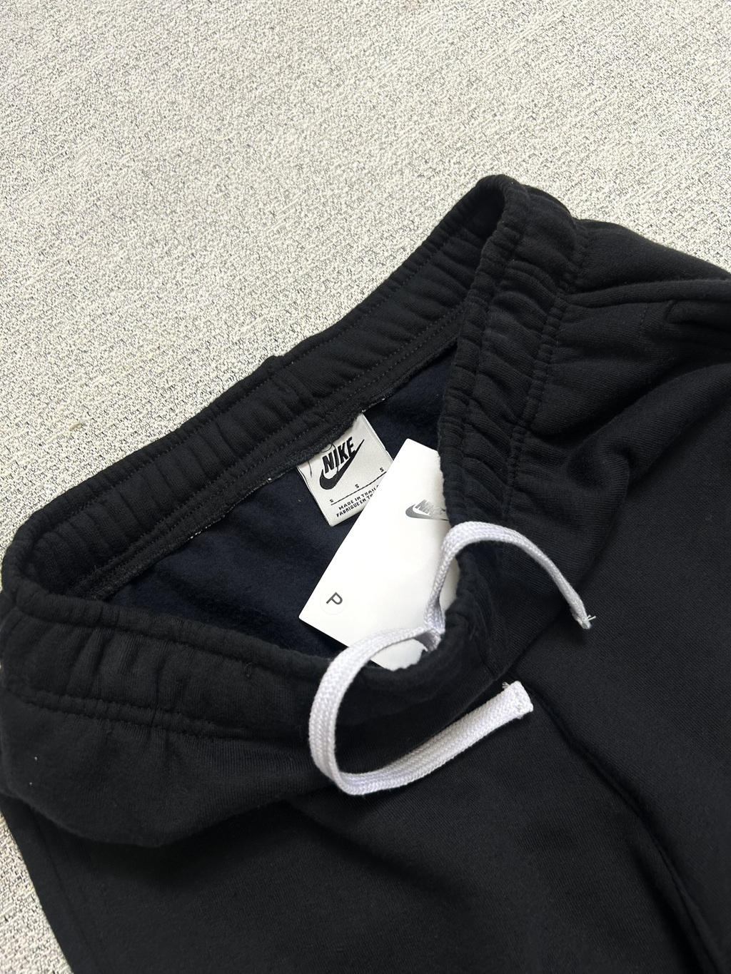 BERMUDA MOLETOM BIG SWOOSH™️