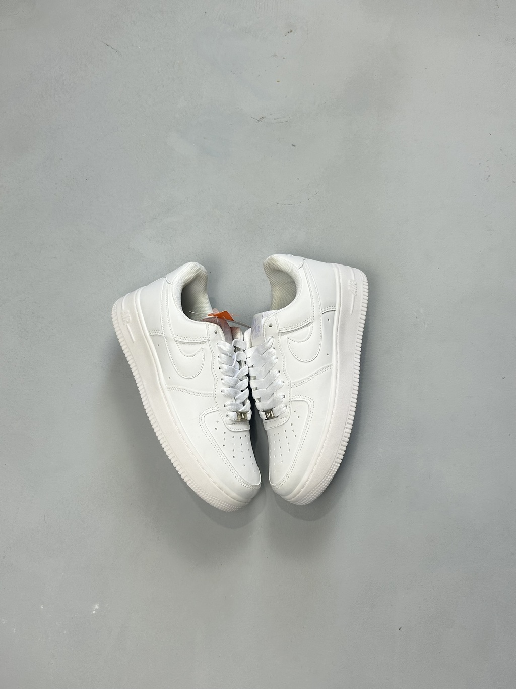 AIR FORCE F1 WHITE