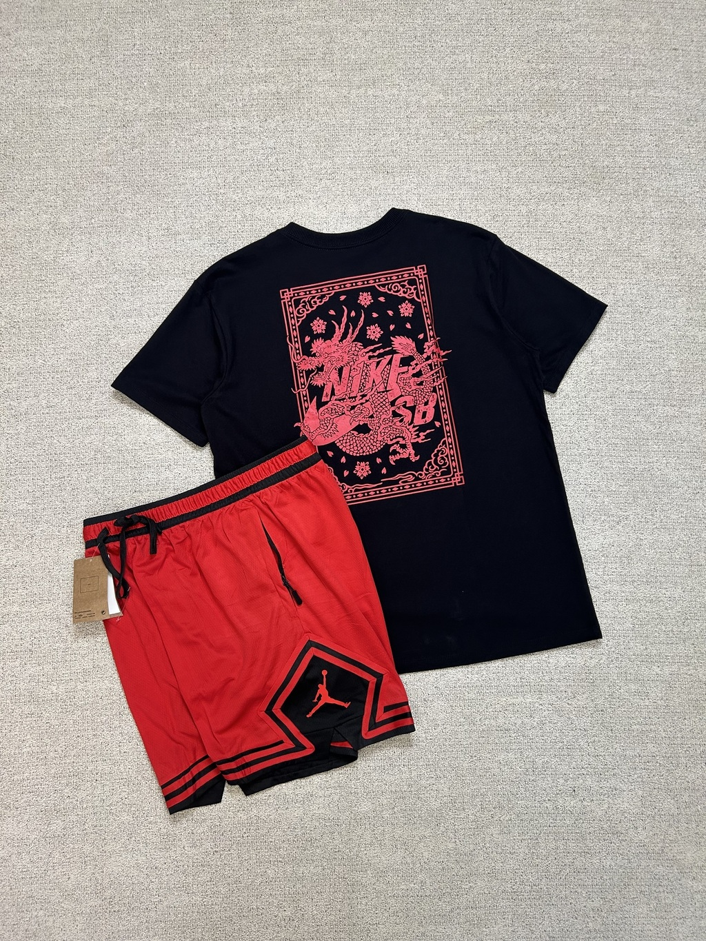 KIT CAMISETA NK DRAGON + BERMUDA JORDAN