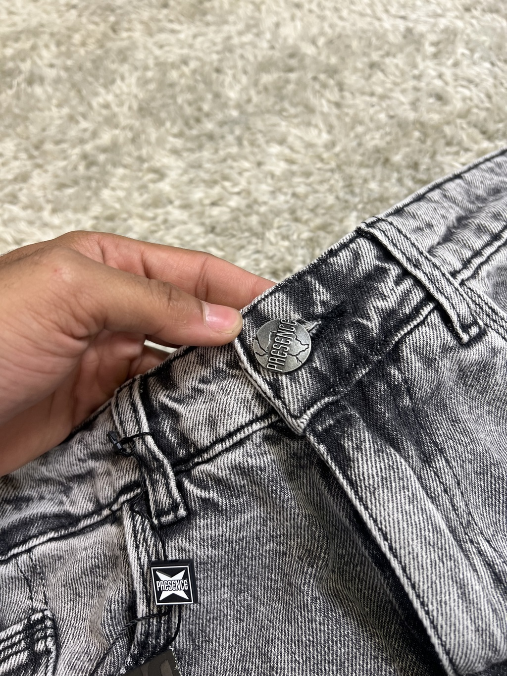 CALÇA RETA PRESENCE CINZA ESTONADA
