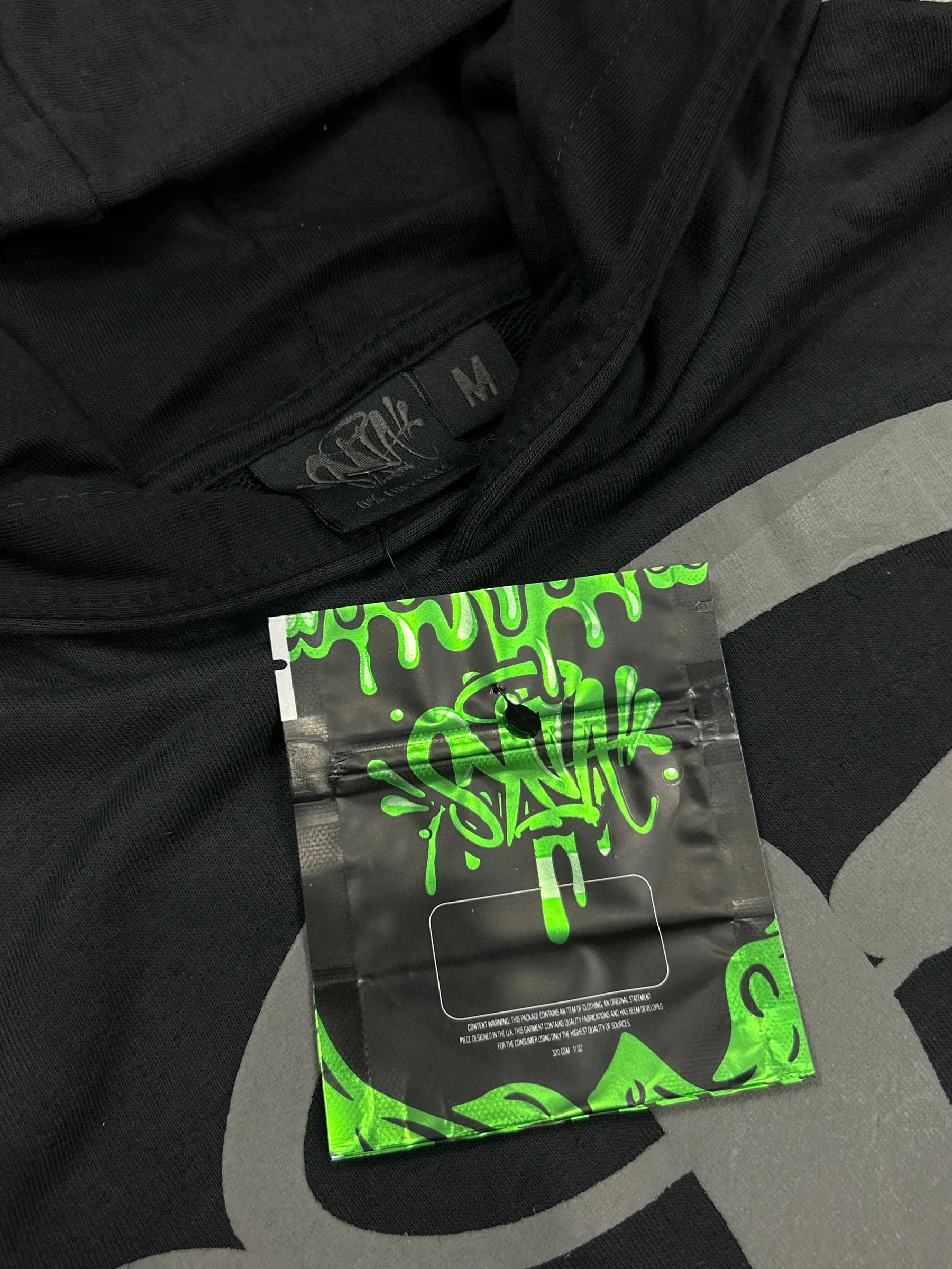 CONJUNTO SYNA WORLD - PRETO/CINZA