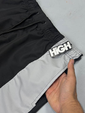 BERMUDA HG SLIDER BLACK