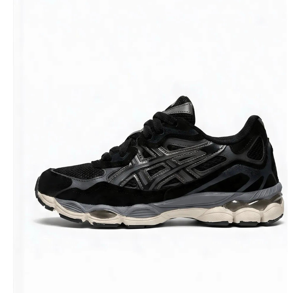 ASICS GEL NYC “PRETO OFF”