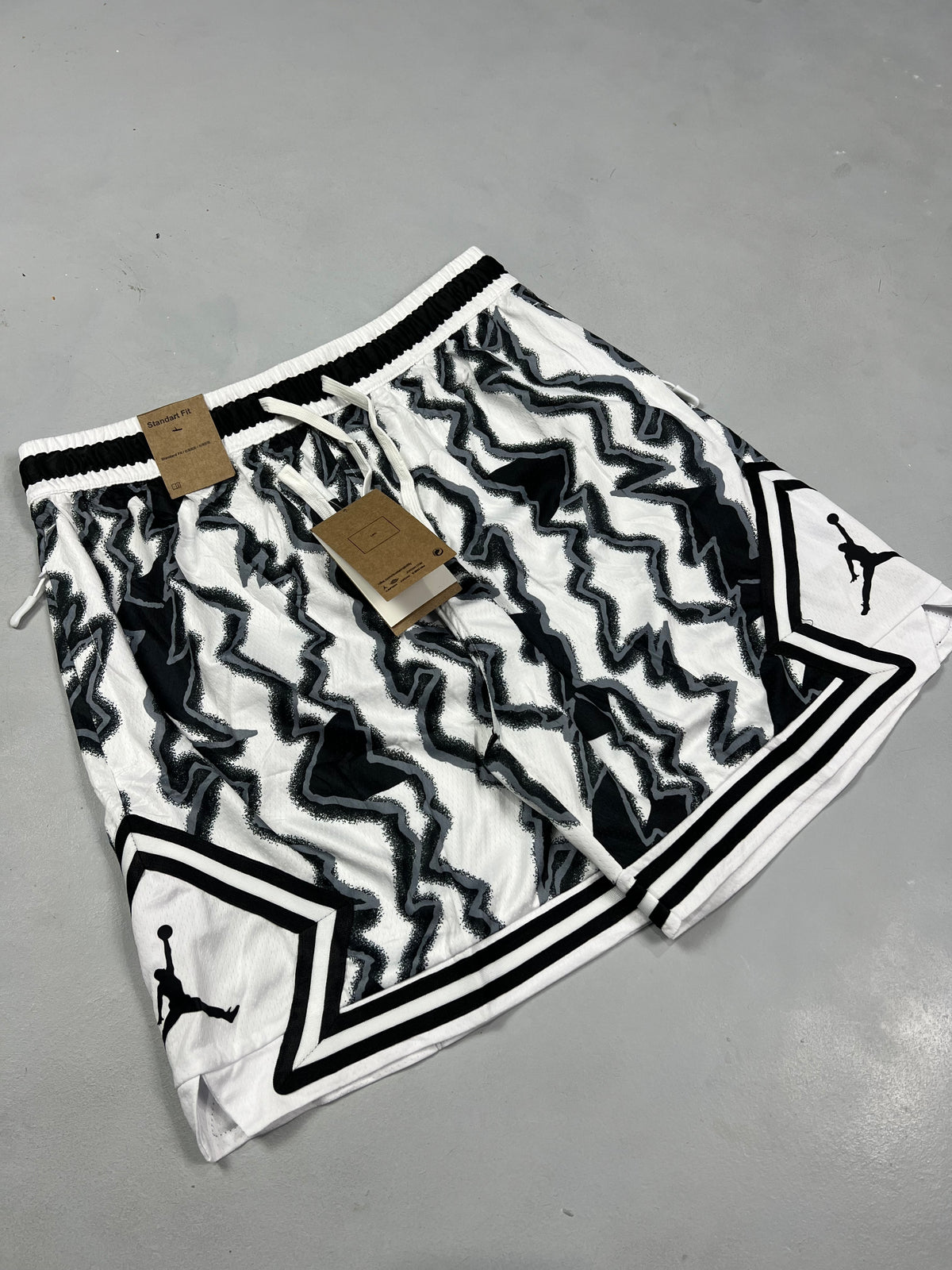 BERMUDA JRDN IMPORTADA