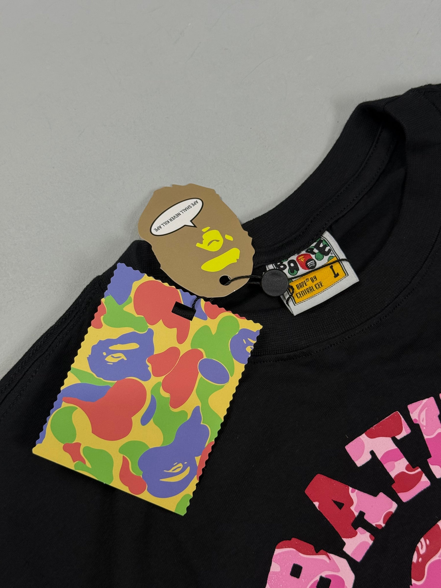 CAMISETA BAPE - BLACK PINK