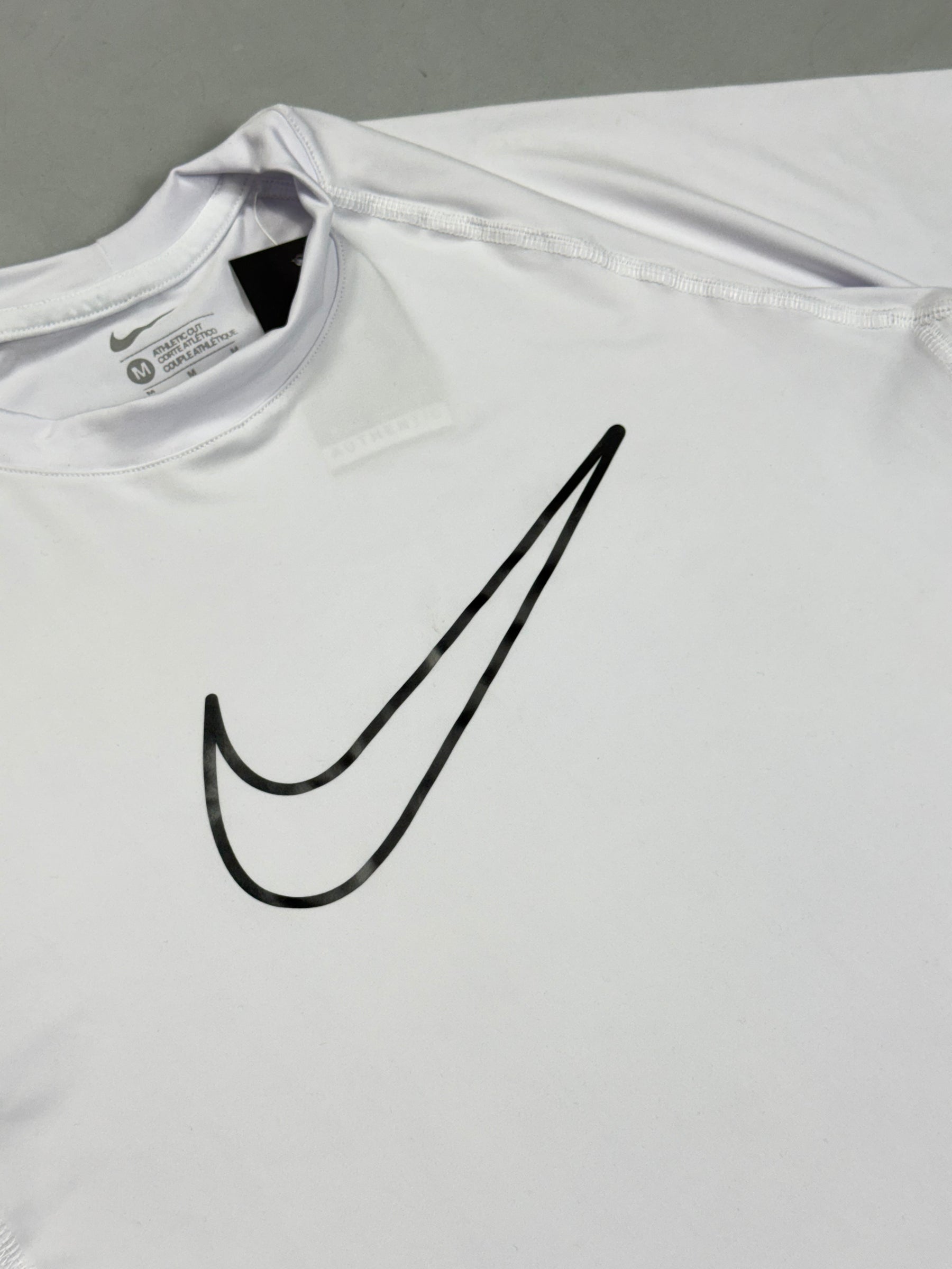 CAMISETA NK PRO DRYFIT - BRANCA
