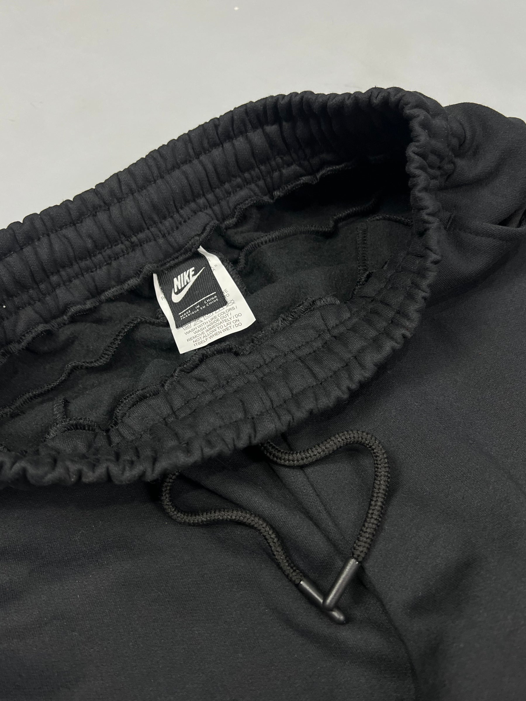 CONJUNTO TECH FLEECE - BLACK
