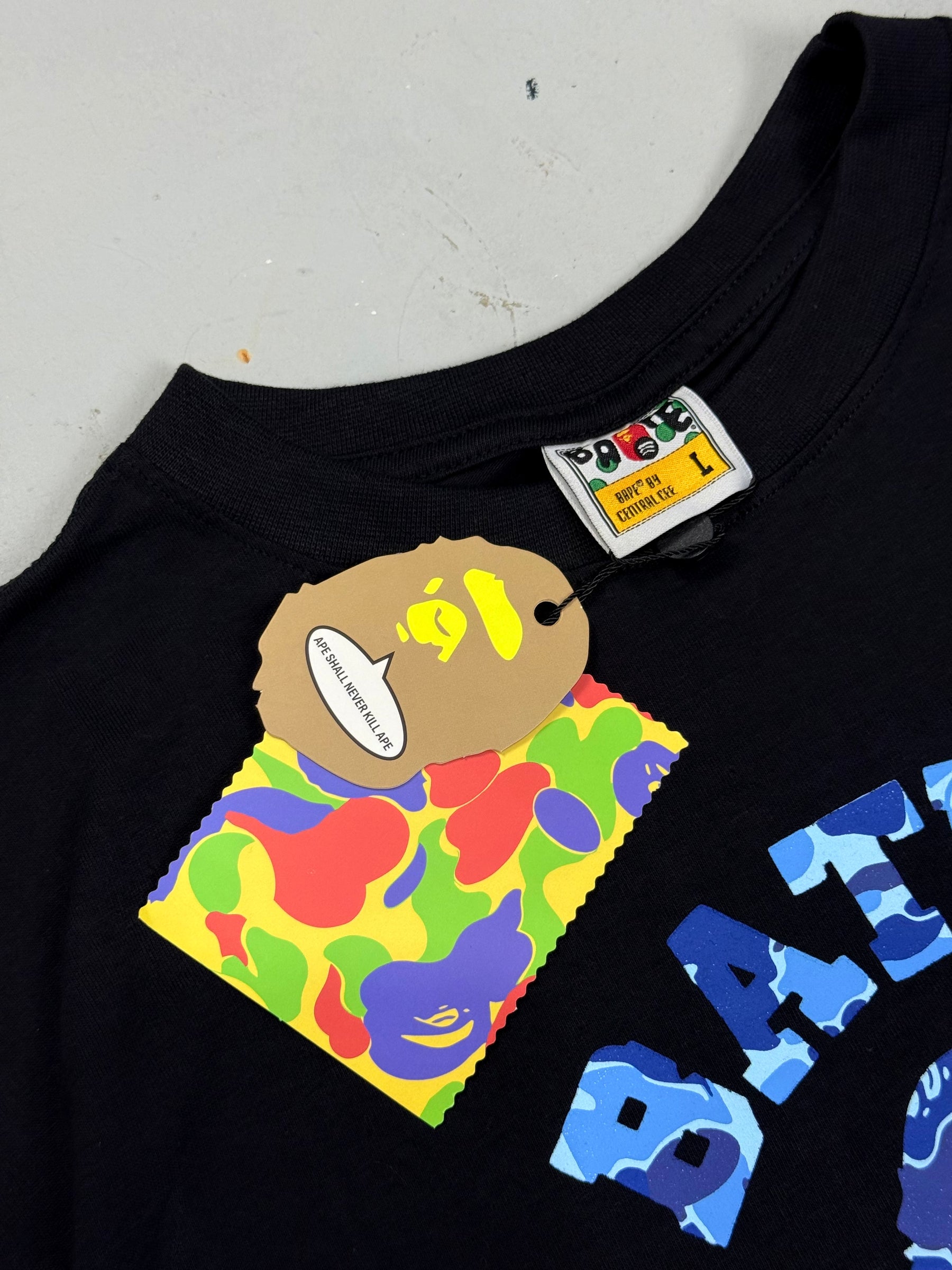 CAMISETA BAPE - BLACK BLUE