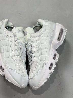 AIR MAX 95 "TRIPLE WHITE"