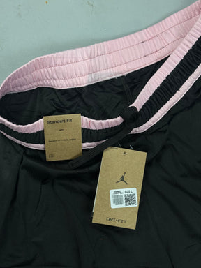 BERMUDA JRDN IMPORTADA - BLACK ROSE