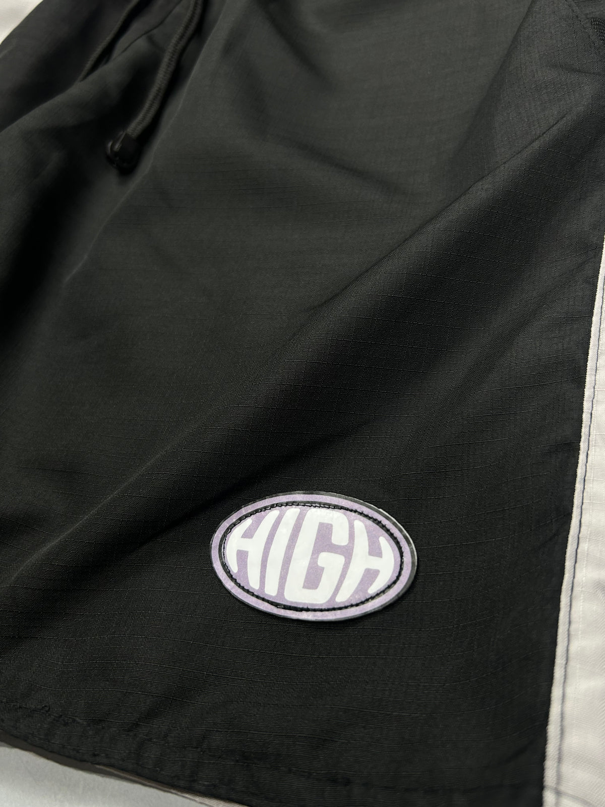 BERMUDA HG SLIDER BLACK