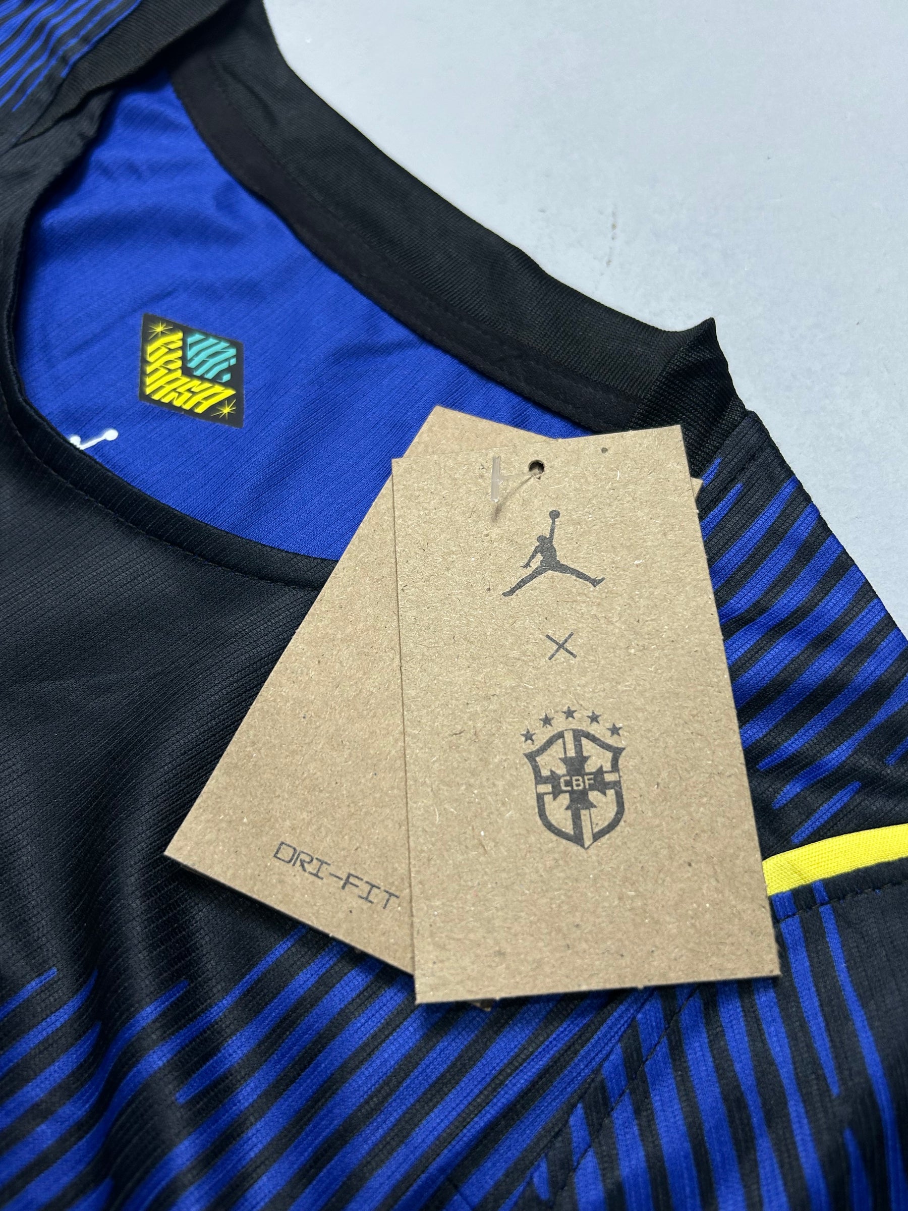 CAMISETA FEMININA SELEÇÃO BR x JRDN 2026 TAILANDESA BABYLOOK