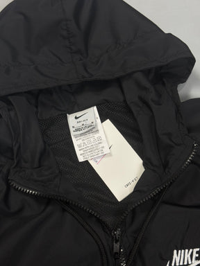 JAQUETA NK WINDRUNNER - CORTA VENTO
