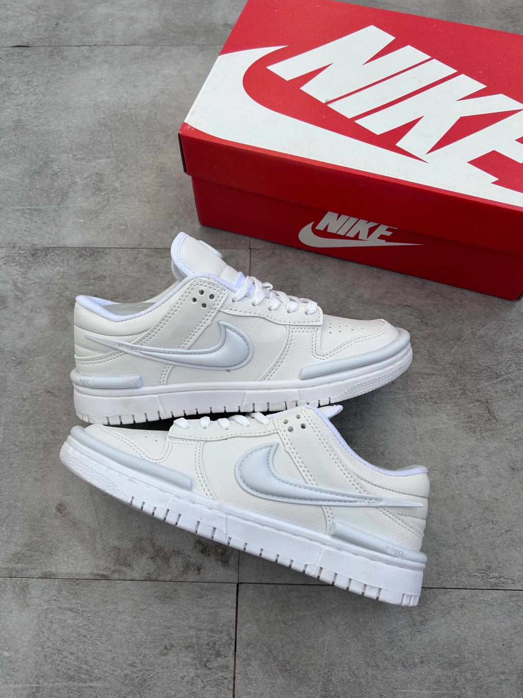 DUNK TWIST “WHITE”