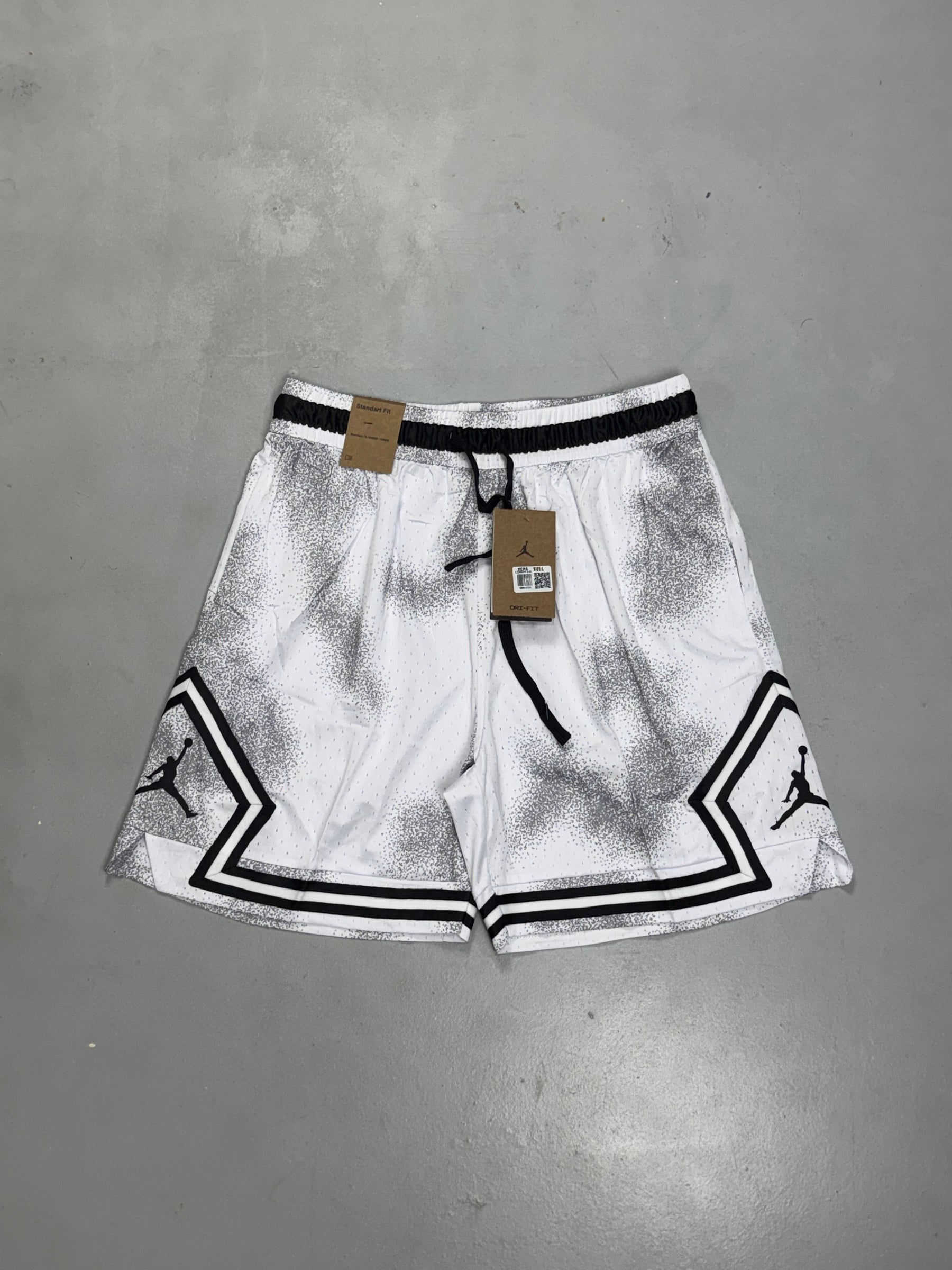 BERMUDA JRDN IMPORTADA - WHITE GRAY