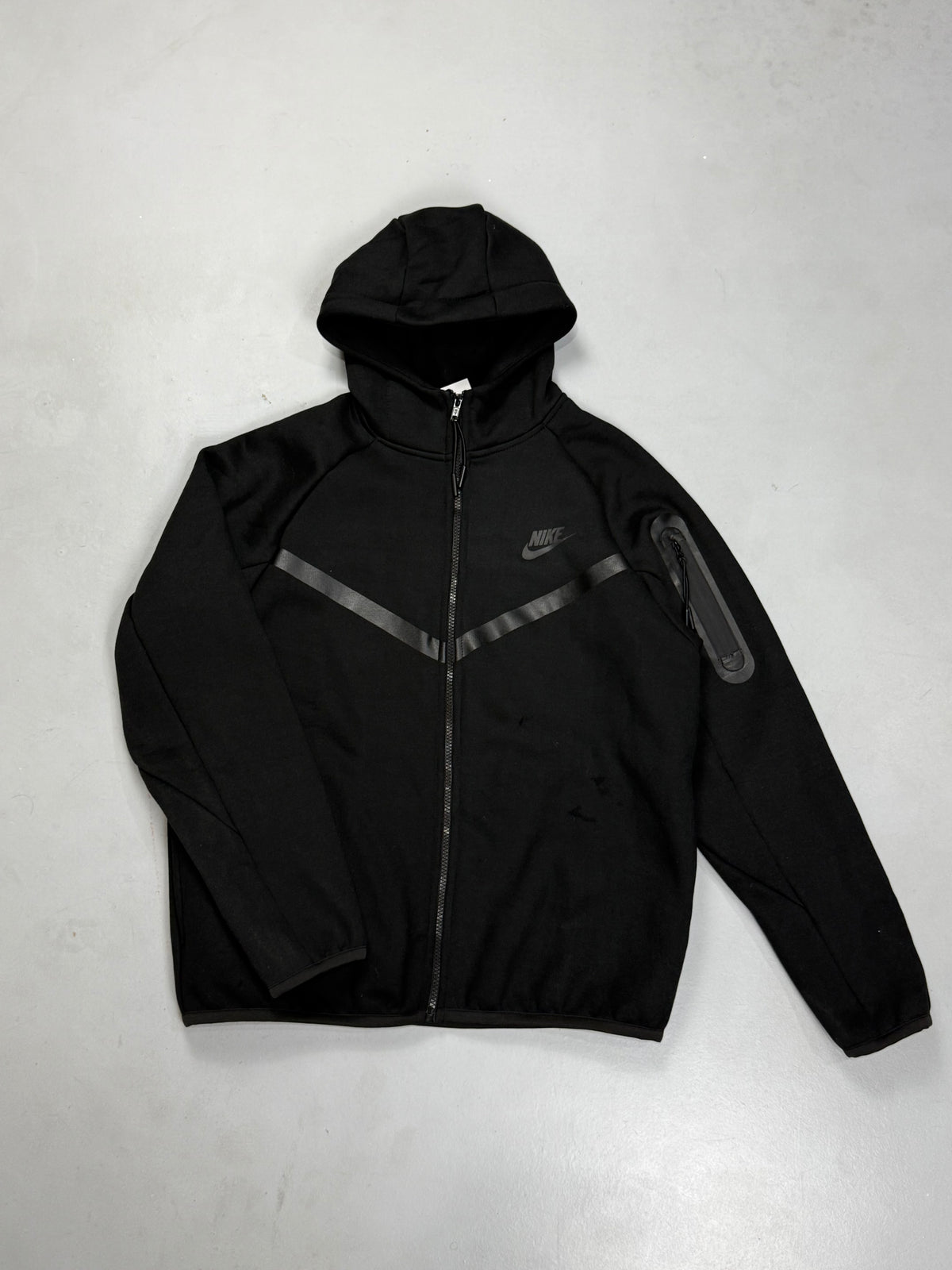 JAQUETA TECH FLEECE - BLACK