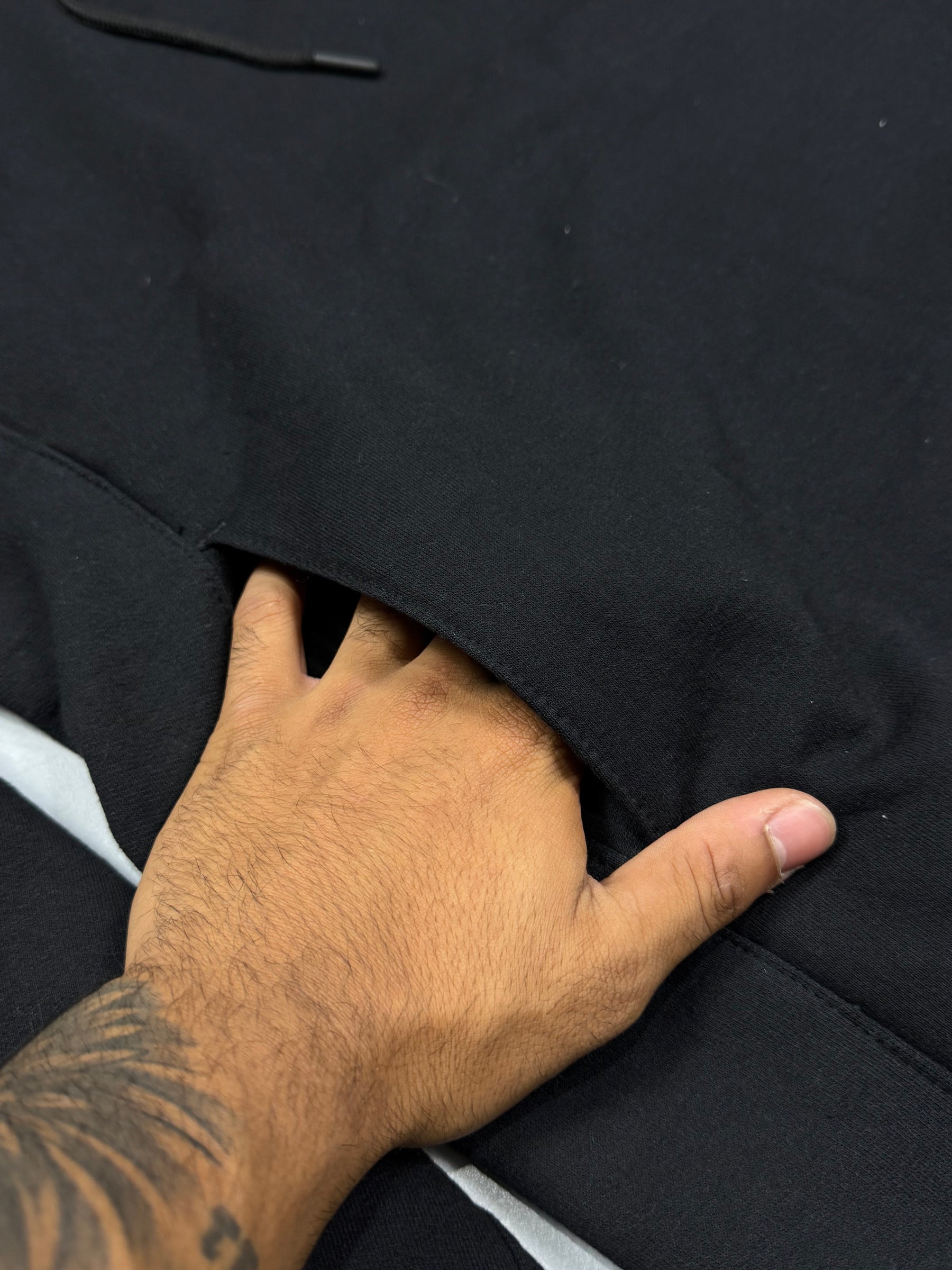 MOLETOM NK TECH - ALL BLACK