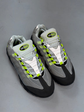 AIR MAX 95 “NEON”