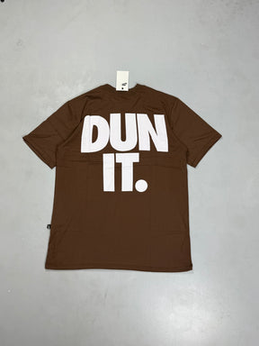 CAMISETA CORTEIZ x NK DUN IT. - BROWN