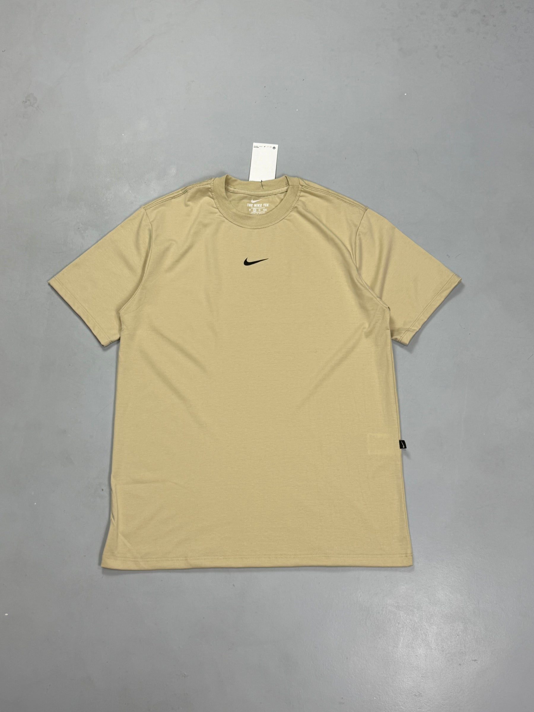 CAMISETA NK MINI SWOOSH - BEGE