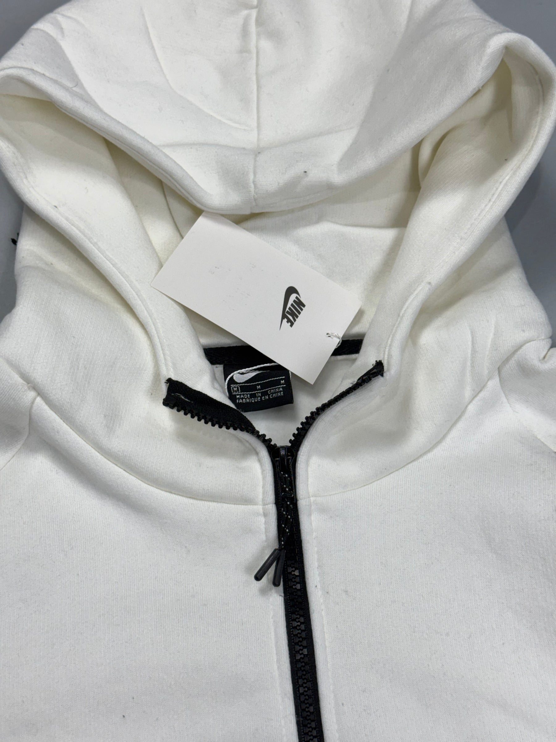CONJUNTO TECH FLEECE - OFFWHITE