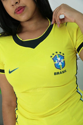 CAMISETA FEMININA SELEÇÃO BRASILEIRA 2026 - JOGADOR BABYLOOK