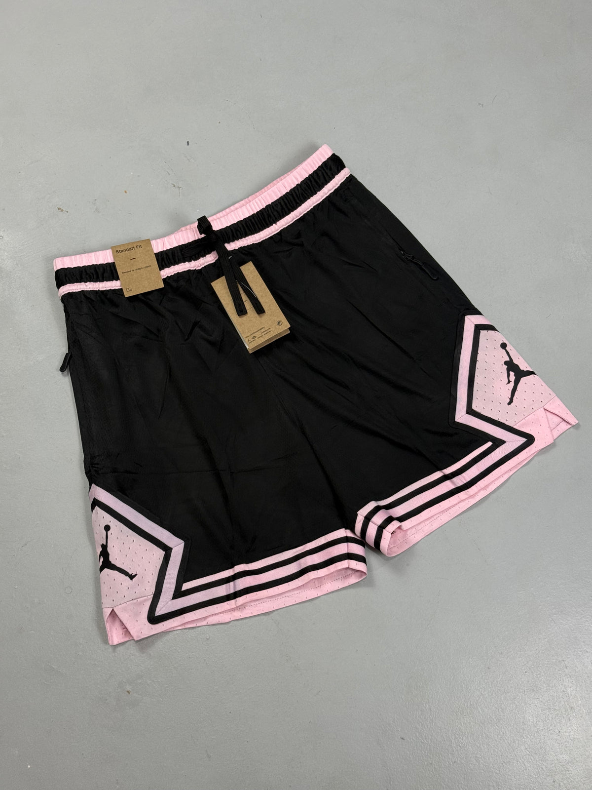 BERMUDA JRDN IMPORTADA - BLACK ROSE