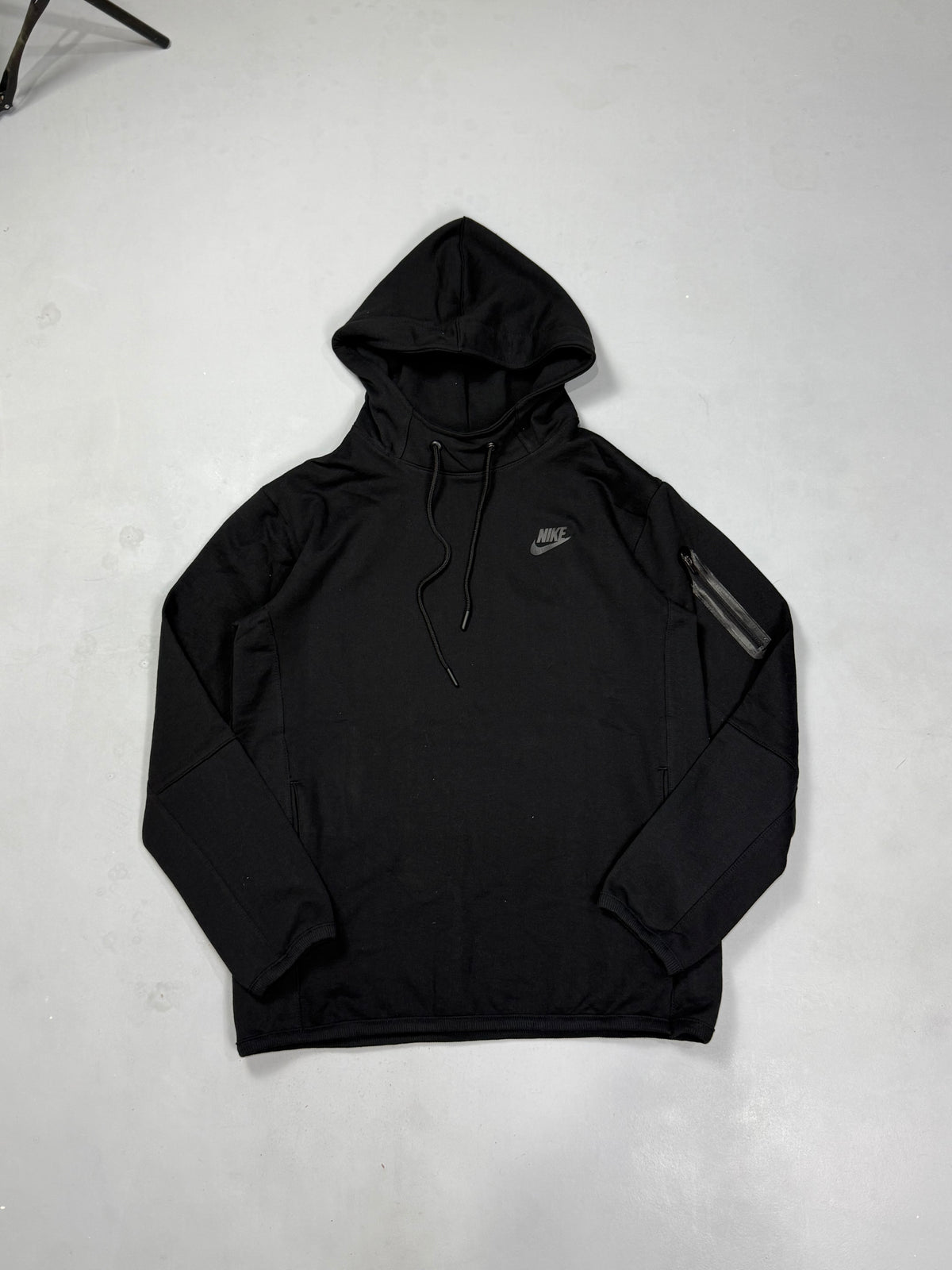 MOLETOM NK TECH - ALL BLACK