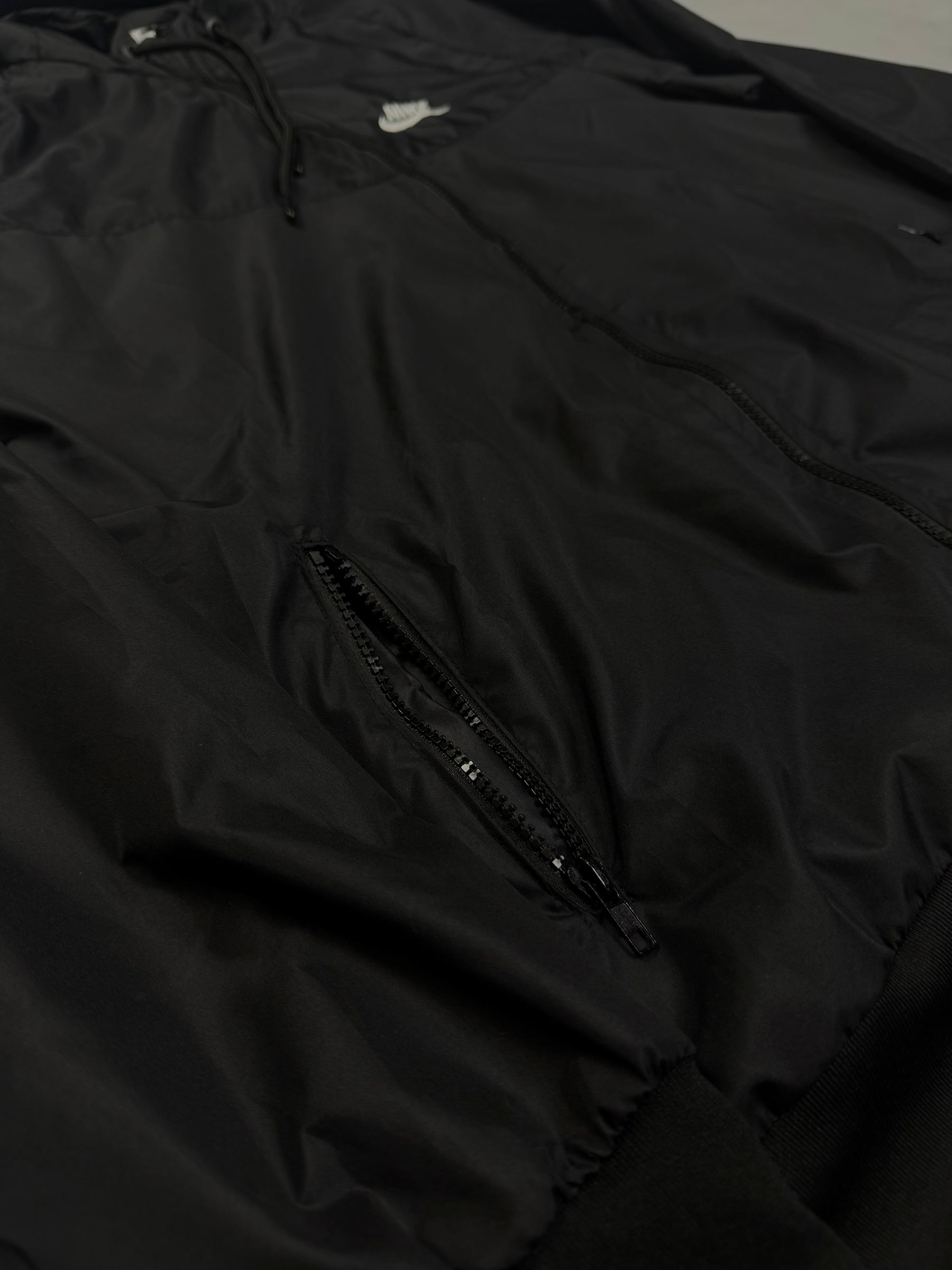 JAQUETA NK WINDRUNNER - CORTA VENTO