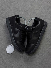 DUNK LOW - BLACK