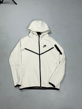 CONJUNTO TECH FLEECE - OFFWHITE
