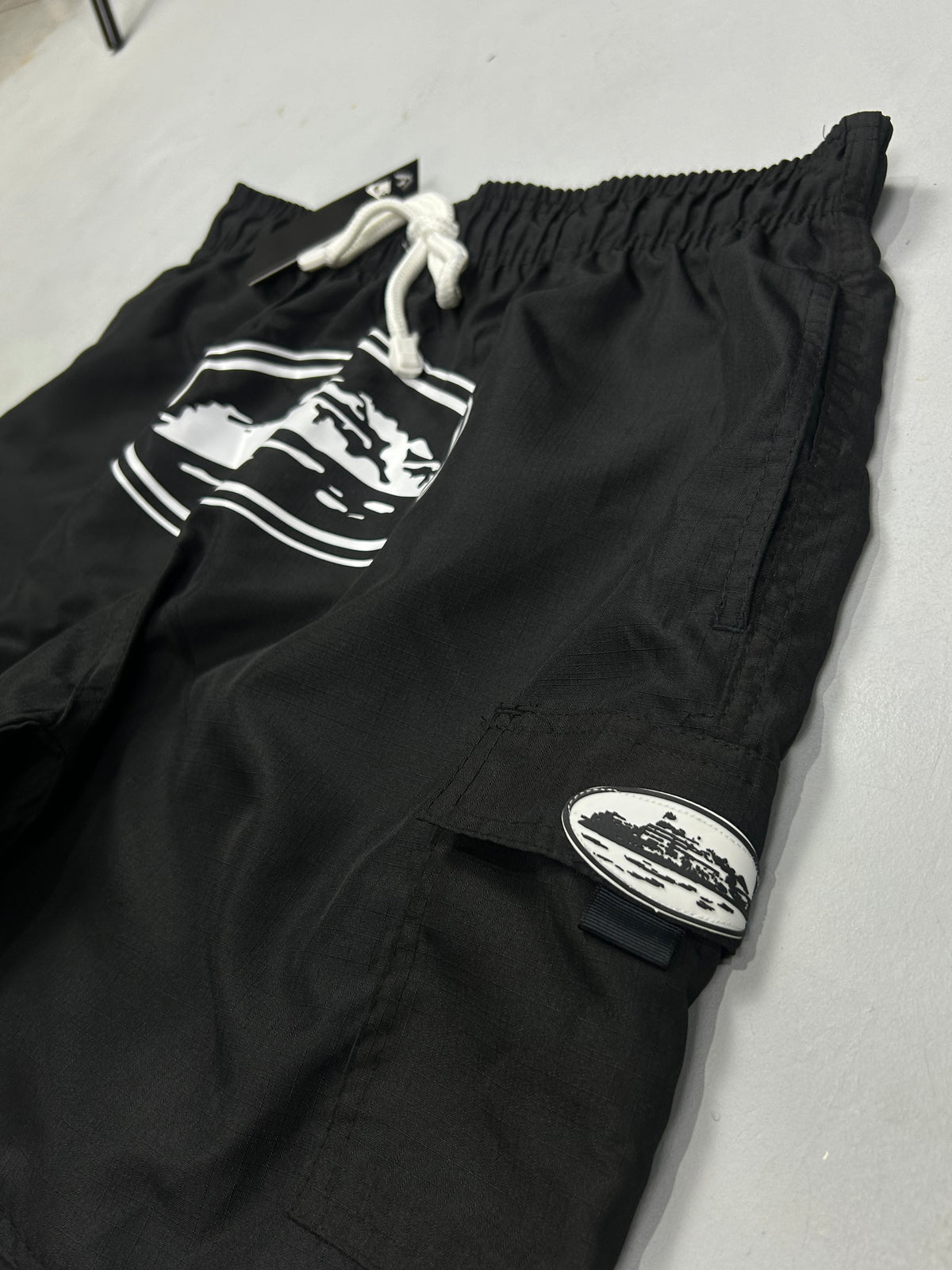 BERMUDA CORTEIZ ALCATRAZ CARGO