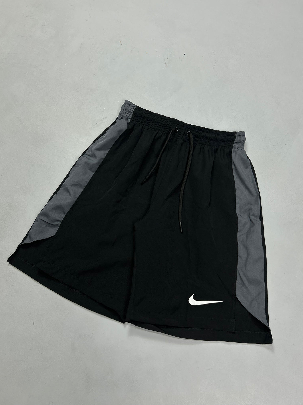 BERMUDA NK TACTEL/DRYFIT