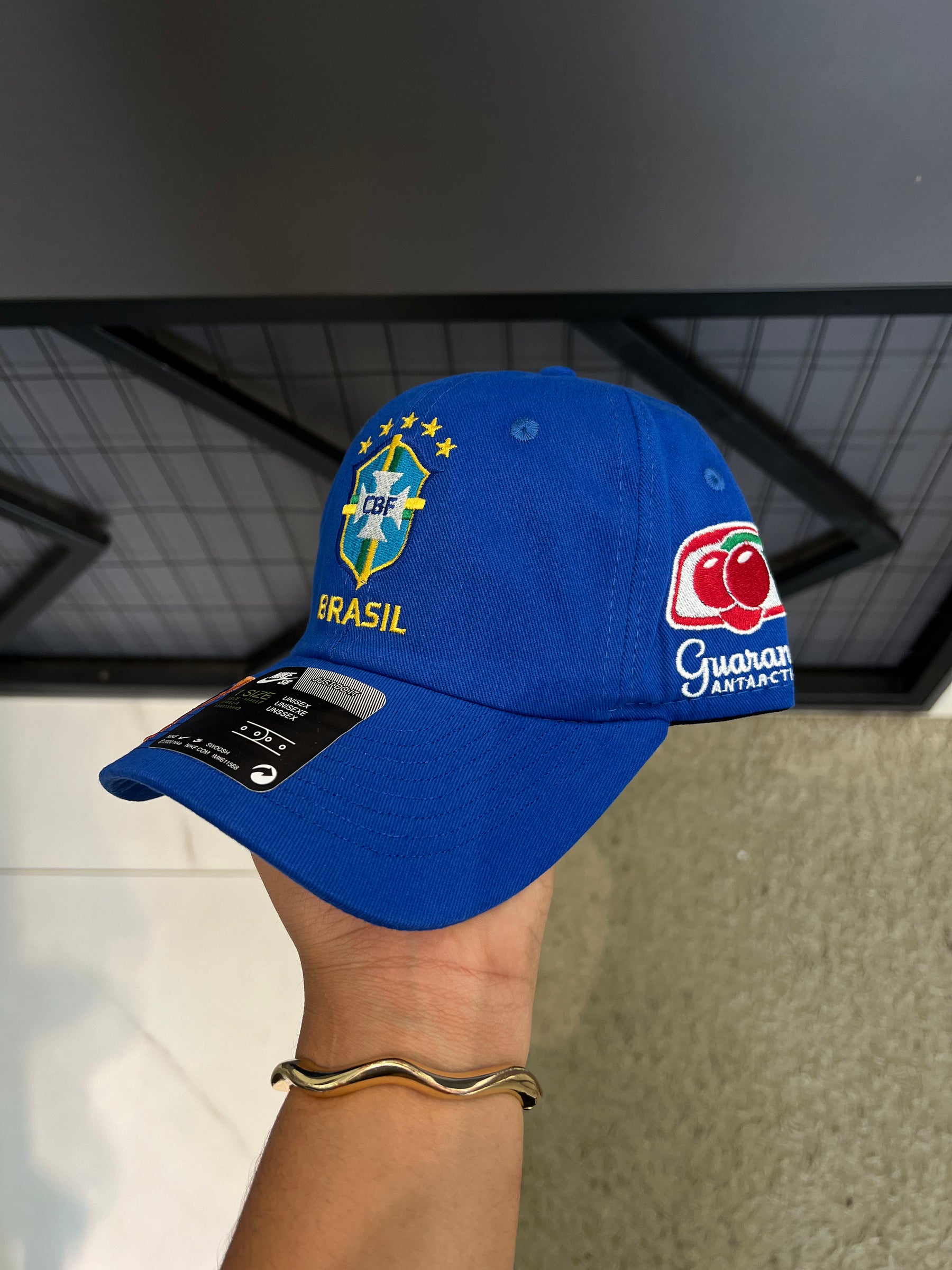 BONÉ DA SELEÇÃO - AZUL
