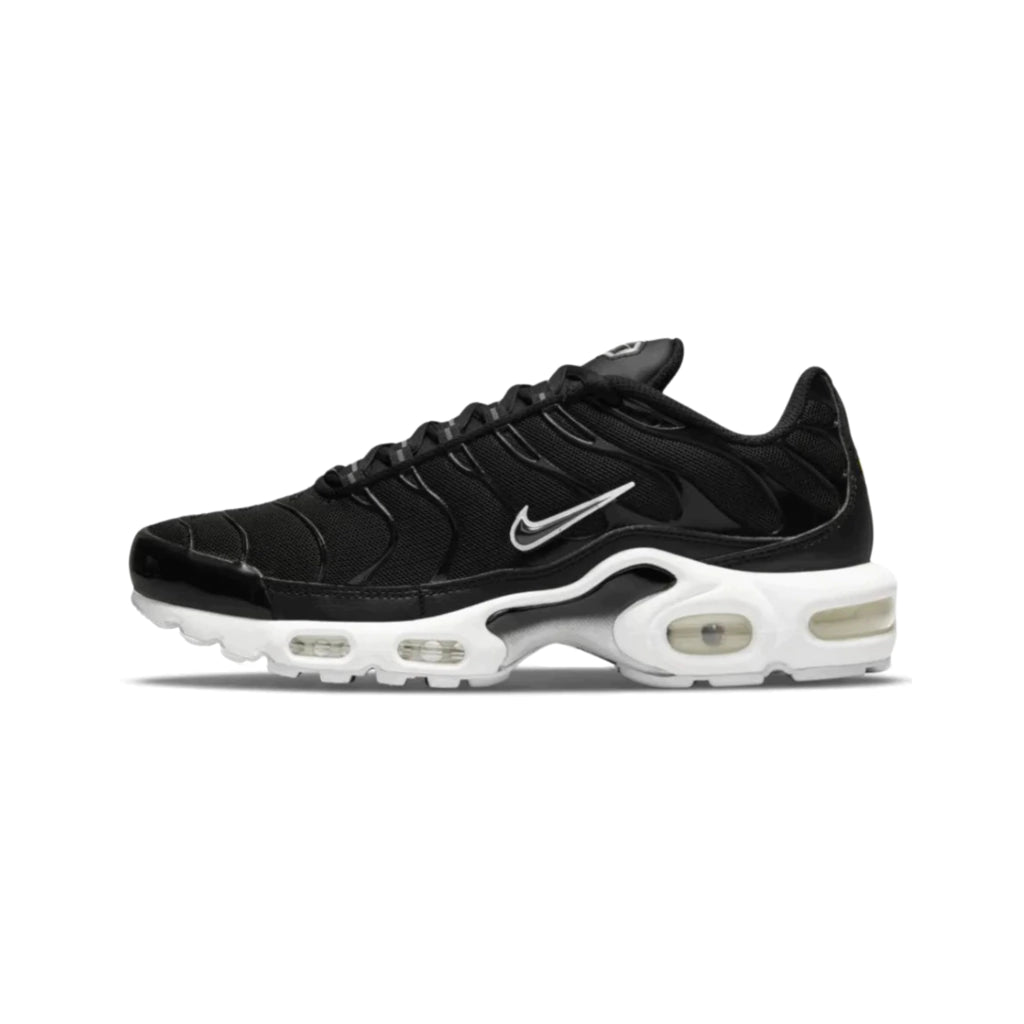 AIR MAX PLUS TN “BLACK WHITE”