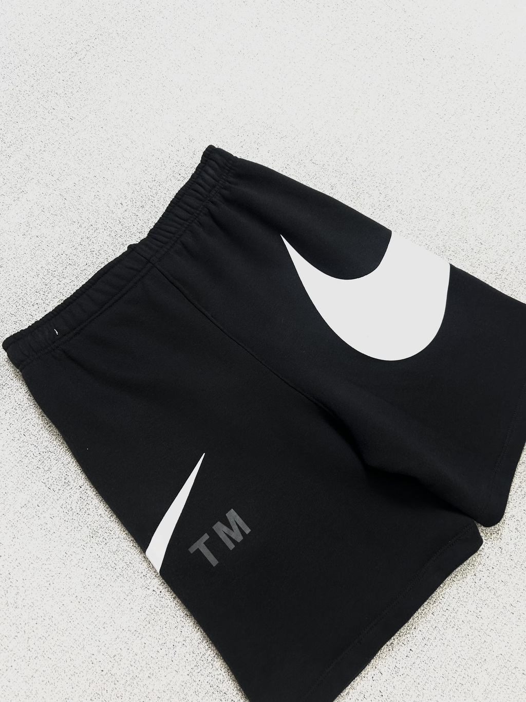 BERMUDA MOLETOM BIG SWOOSH™️