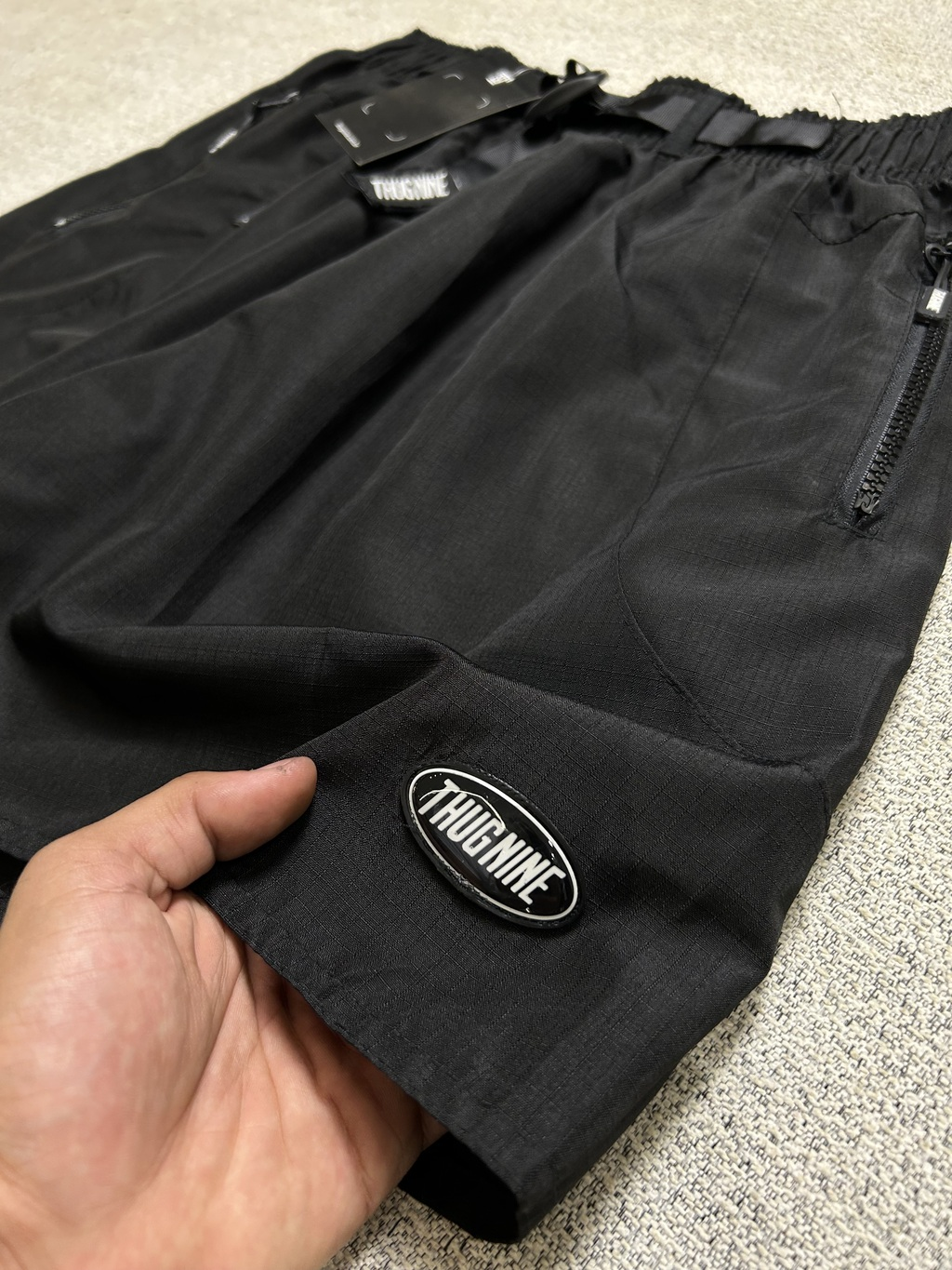 BERMUDA THUG9 TRAVEL