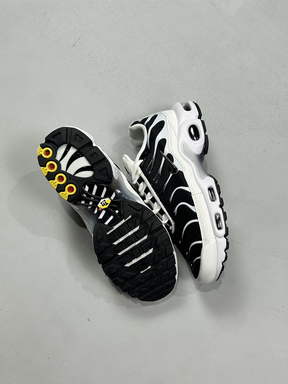 AIR MAX PLUS TN “KILLER WHALE”